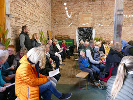 Ökumenischer Familiengottesdienst zum Erntedankfest (Foto: Karl-Franz Thiede)